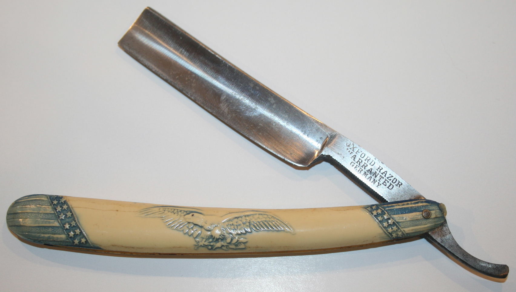 Antique Celluloid Razors for sale page 1
